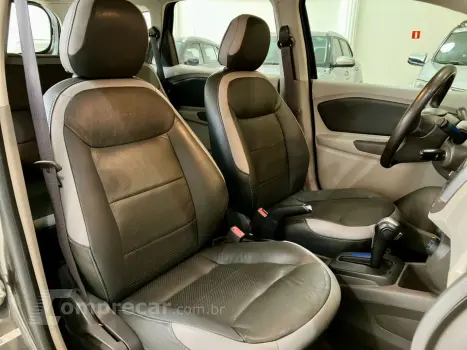 Spin 1.8 4P FLEX LT AUTOMÁTICO