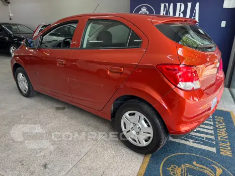 ONIX HATCH LT 1.0 8V FlexPower 5p Mec.