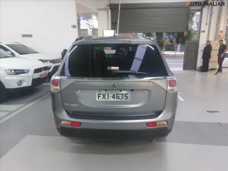 OUTLANDER 3.0 GT 4X4 V6 24V