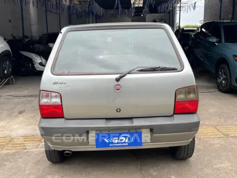 UNO 1.0 Mille 8V