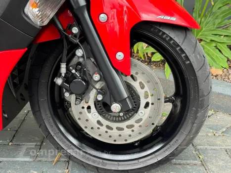 NMAX 160 ABS CONNECTED