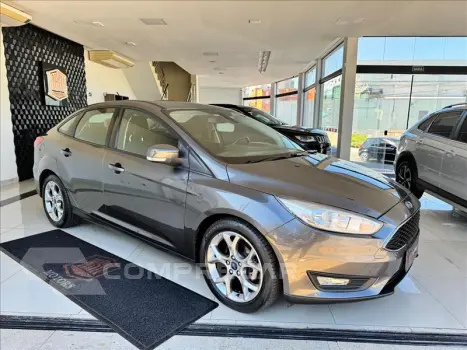 FOCUS 2.0 SE Plus Fastback 16V
