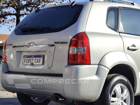 TUCSON 2.0 MPFI GLS 16V 143CV 2WD GASOLINA 4P AUTOMÁTICO