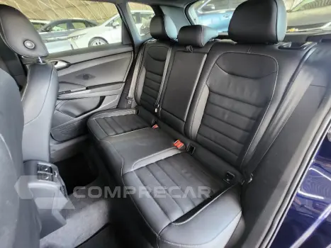 TAOS 1.4 250 TSI TOTAL FLEX HIGHLINE AUTOMÁTICO