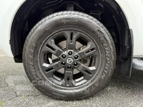 FRONTIER 2.3 16V Turbo SE CD 4X4