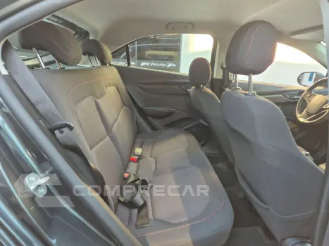 Onix Hatch 1.4 4P FLEX LTZ AUTOMÁTICO