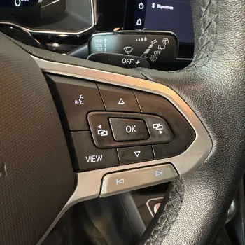 Nivus Highline 1.0 200 TSI Flex Aut.