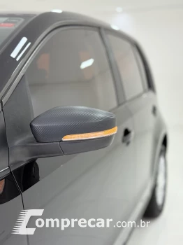 UP 1.0 TSI Move UP 12V