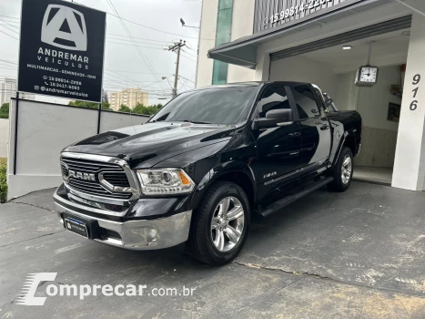 RAM Classic 5.7 V8 Gasolina Laramie Cd 4X4 Automático 4 portas