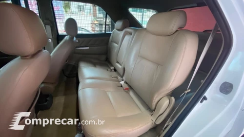 TOYOTA HILUX SW4 2.7 SR 4X2 16V