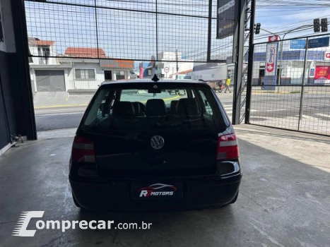 GOLF - 1.6 MI 8V 4P MANUAL