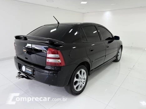 ASTRA 2.0 MPFI Advantage 8V