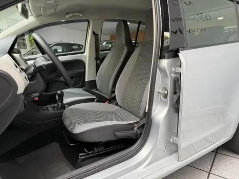 UP 1.0 TSI Move UP 12V