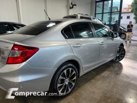 Civic Sedan LXR 2.0 Flexone 16V Aut. 4p