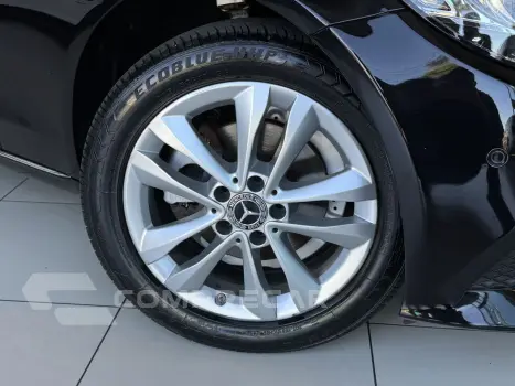 C 180 1.6 16V 4P CGI AVANTGARDE TURBO AUTOMÁTICO