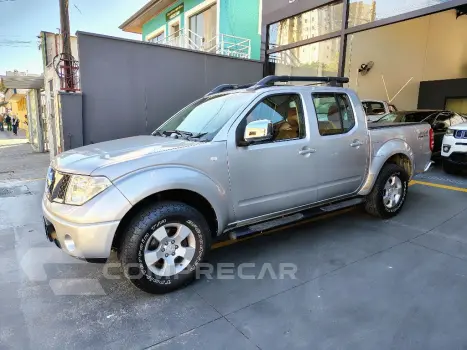 Frontier LE CD 4x4 2.5 TB Diesel Aut.