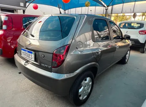 CELTA 1.0 MPFI LT 8V