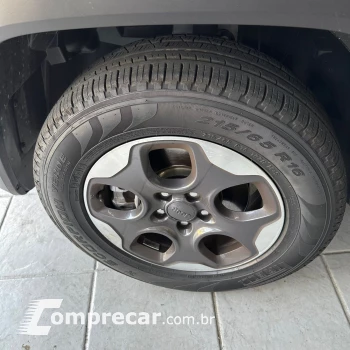 Renegade STD 1.8 4x2 Flex 16v Aut.