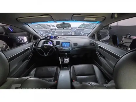 CIVIC - 1.8 EXS 16V 4P AUTOMÁTICO