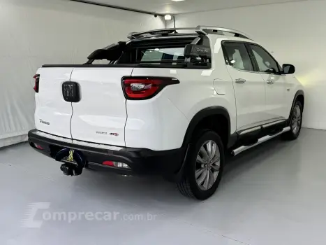 TORO 2.0 16V Turbo Ranch 4WD AT9