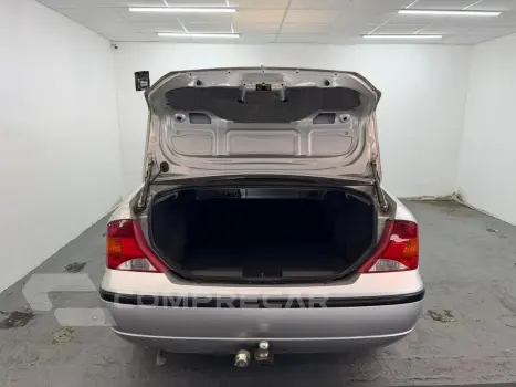 Focus Sedan 2.0 16V/2.0 16V Flex 4p