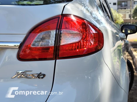 FIESTA 1.6 SE SEDAN 16V FLEX 4P MANUAL