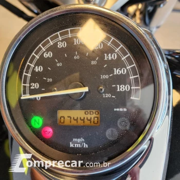 VT 750 SHADOW