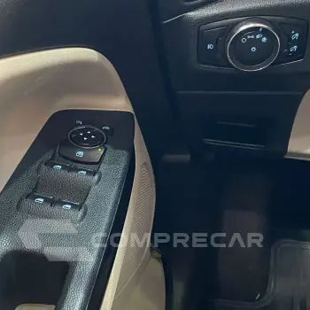 EcoSport TITANIUM 1.5 12V Flex 5p Aut.