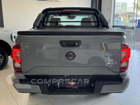 Frontier 2.3 16V PRO4X CABINE DUPLA 4X4 BI-TURBO DIESEL AUTO