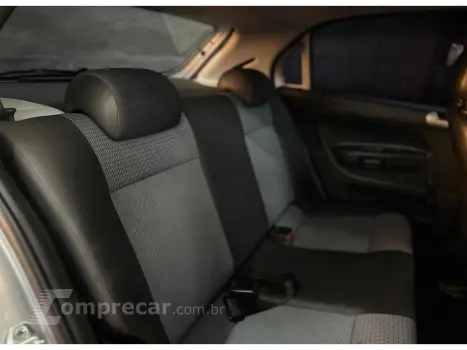 GOL 1.0 MI 8V FLEX 4P MANUAL G.V