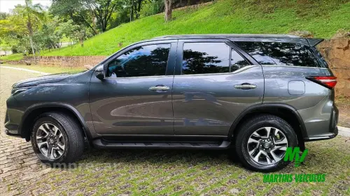 HILUX SW4 2.8 D-4d Turbo Diamond 7L 4X4