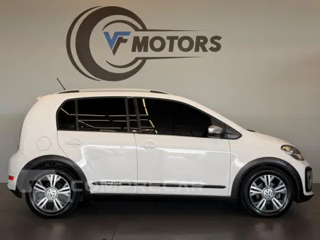 CROSS UP 1.0 TSI 12V FLEX 4P MANUAL