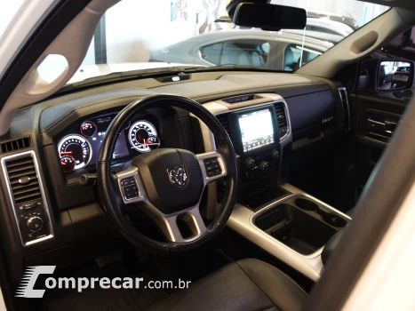 Classic 5.7 V8 32V 4P HEMI LARAMIE AUTOMÁTICO