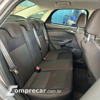 FOCUS 2.0 GLX Sedan 16V