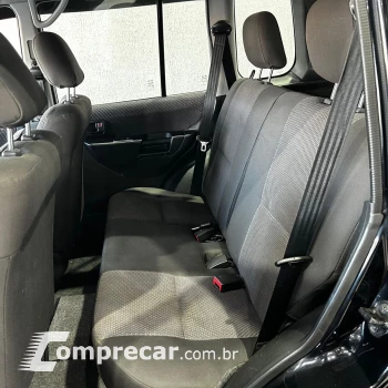 Pajero TR4 2.0 16V 4x4 Aut.