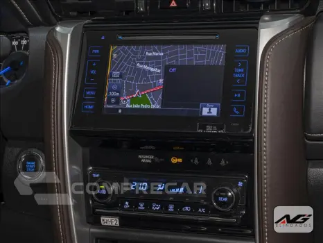 HILUX SW4 2.7 SRV 7 Lugares 4X2 16V