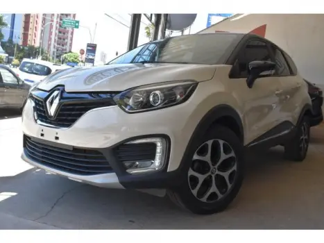 Renault CAPTUR - 1.6 16V SCE INTENSE X-TRONIC 4 portas