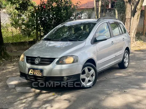 Volkswagen SPACEFOX 1.6 MI Comfortline 8V 4 portas