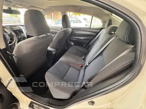 YARIS 1.5 16V FLEX SEDAN XL MANUAL