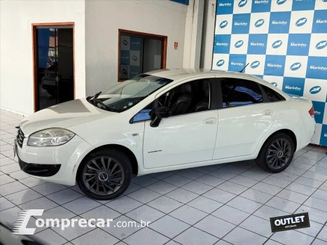 Fiat LINEA 1.8 ESSENCE 16V FLEX 4P AUTOMATIZADO 4 portas