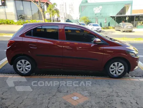 Onix Hatch 1.0 12V 4P FLEX LT