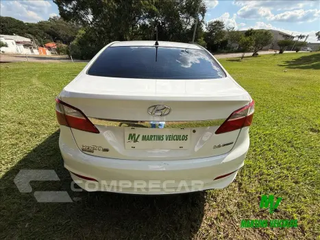 HB20S 1.6 COMFORT PLUS 16V FLEX 4P MANUAL