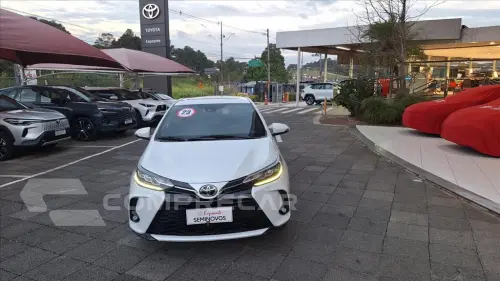 YARIS 1.5 16V FLEX XLS CONNECT MULTIDRIVE