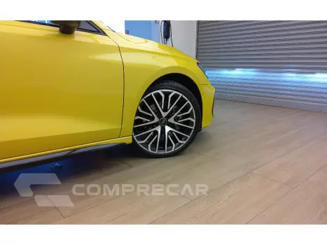 A3 2.0 TFSI GASOLINA SEDAN PERFORMANCE BLACK S-TRONIC