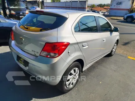 ONIX HATCH LT 1.0 8V FlexPower 5p Mec.