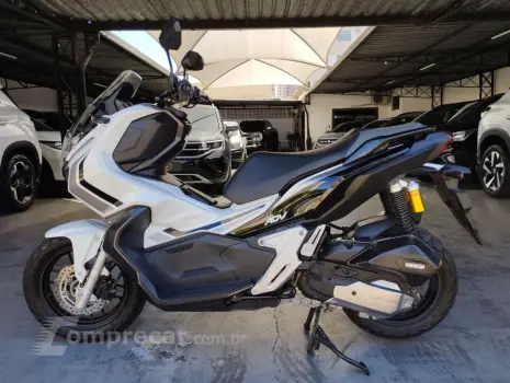 ADV 150 ABS