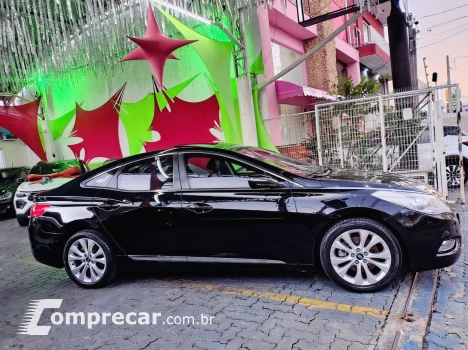 AZERA 3.0 MPFI GLS V6 24V