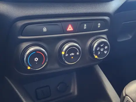 TRACKER LT 1.0 Turbo 12V Flex Aut.