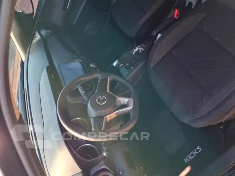 Kicks 1.6 16V Flexstart S Direct 4P Xtronic