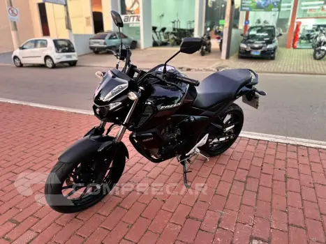 Yamaha FZ15 FAZER